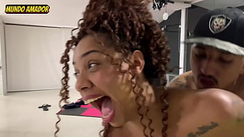 Vick Moranguinho e pistolinha