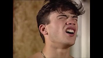 Porno anal brasileiro  antigo