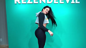 Emily garcia vazados pelada
