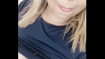 Loira gordinha peituda de Curitiba