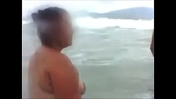 Praia de nudismo naturismo