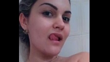 Tiktoker brasileira pelada