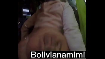 Transando no ônibus 5 meninos