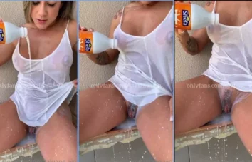 Vídeo ousado da Taluane se divertindo com leitinho na xota