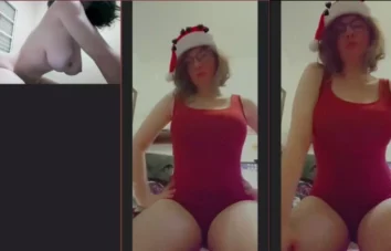 A gostosa Melsinha, toda sexy e animada, aparece sem roupa mostrando todo seu desejo