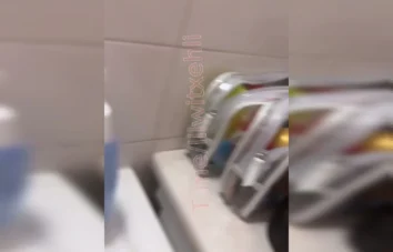 Xehli vídeo da mina magrinha na maior sacanagem